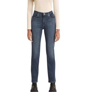 Levi’s Classic Straight Jeans – Size 4